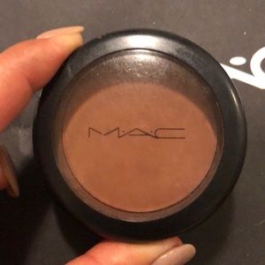 MAC authentic makeup : blush call “blunt “